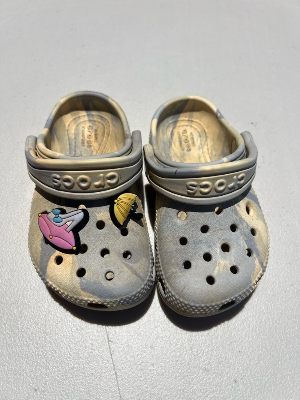 CROCS Kids Classic Clog - Cream/Beige with Jibbitz